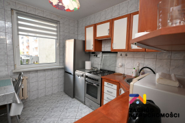 2 pok. mieskznie os. Zastalowskie!